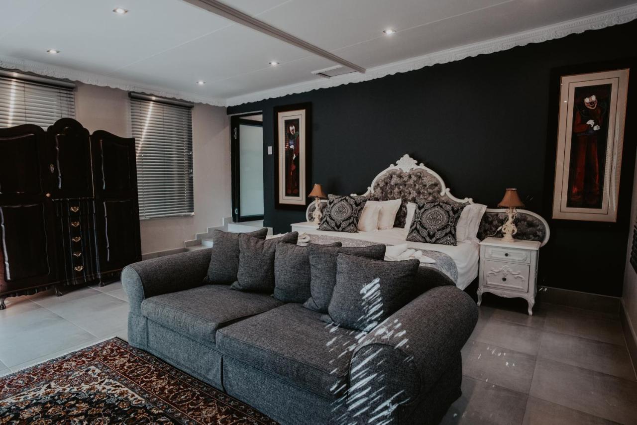 Le Grant Guesthhouse Kroonstad Exterior foto
