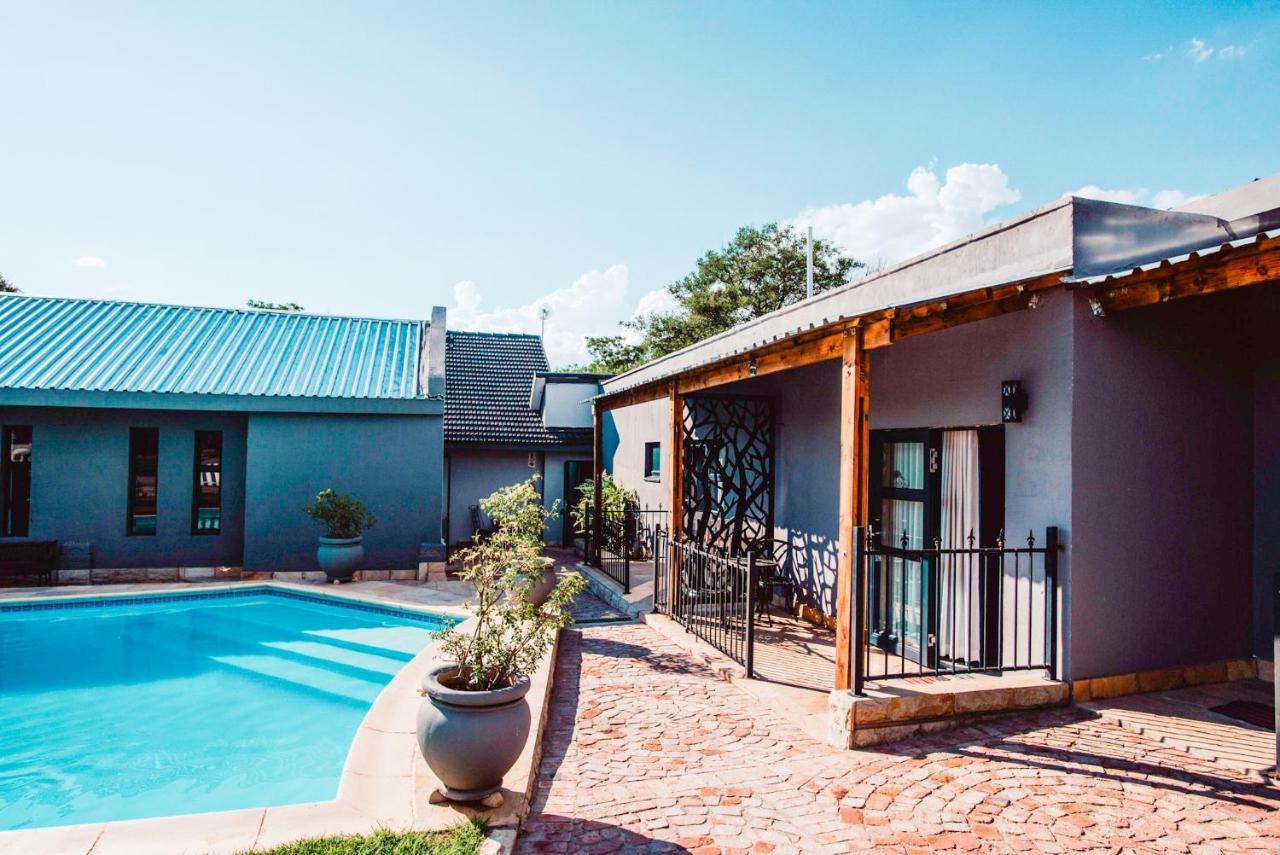 Le Grant Guesthhouse Kroonstad Exterior foto