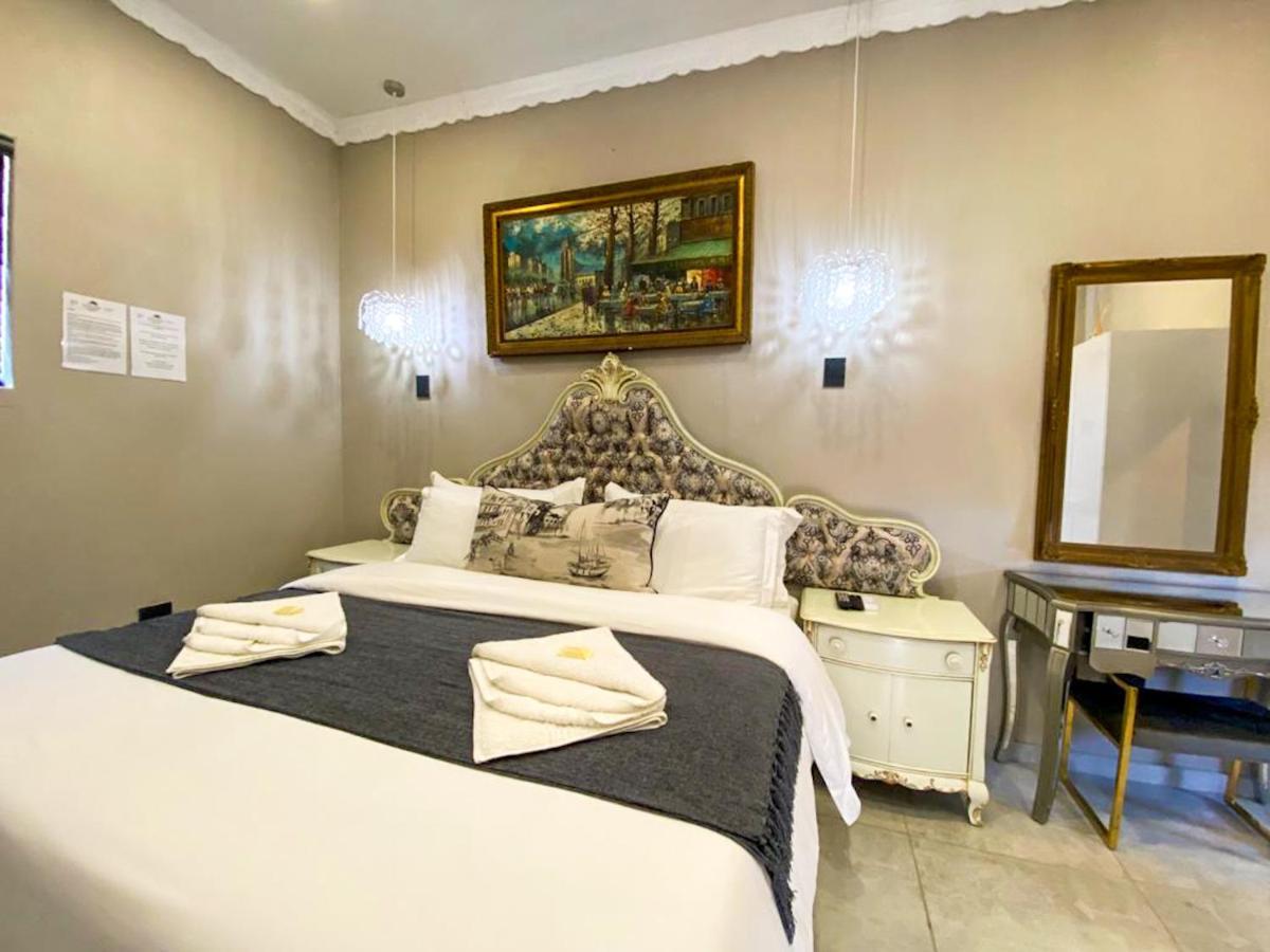 Le Grant Guesthhouse Kroonstad Exterior foto